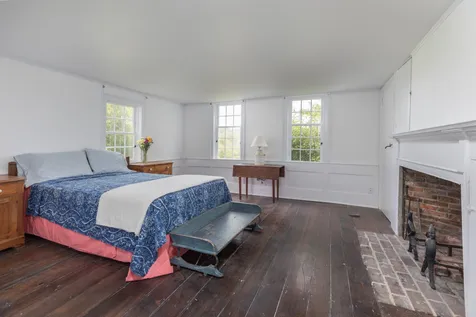 40 Scotchmans Lane West Tisbury MA 02575