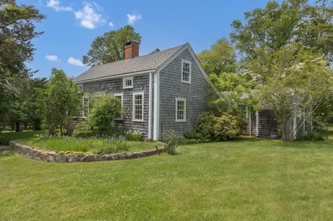 40 Scotchmans Lane West Tisbury MA 02575