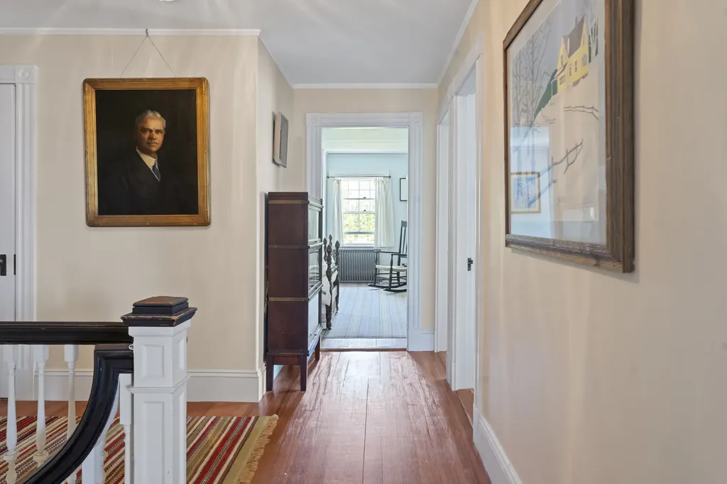 33 Goethals Way Vineyard Haven MA 02568