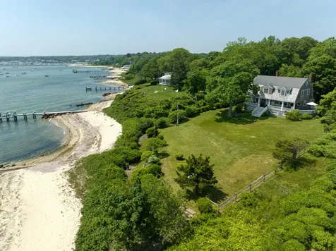 33 Goethals Way Vineyard Haven MA 02568