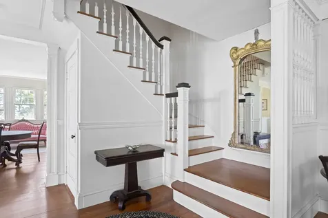 33 Goethals Way Vineyard Haven MA 02568
