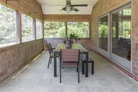 28 Marthas Road Edgartown MA 02539