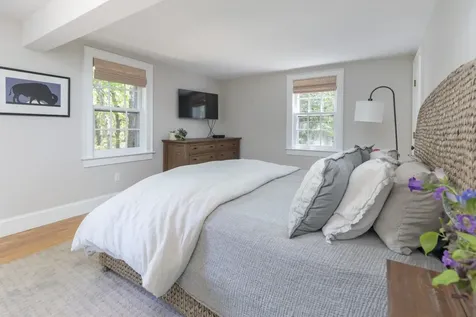 28 Marthas Road Edgartown MA 02539