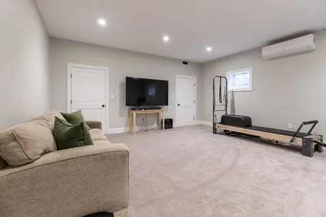 28 Marthas Road Edgartown MA 02539