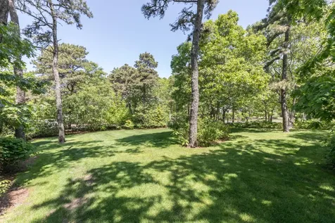 28 Marthas Road Edgartown MA 02539