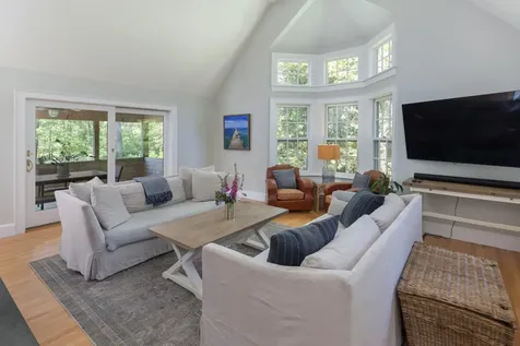 28 Marthas Road Edgartown MA 02539