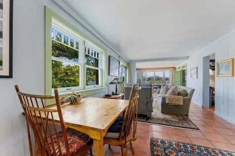 129 Beach Road Vineyard Haven MA 02568