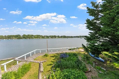 129 Beach Road Vineyard Haven MA 02568