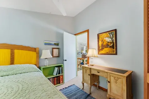 129 Beach Road Vineyard Haven MA 02568