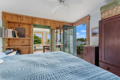 129 Beach Road Vineyard Haven MA 02568