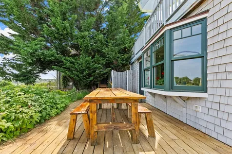 129 Beach Road Vineyard Haven MA 02568