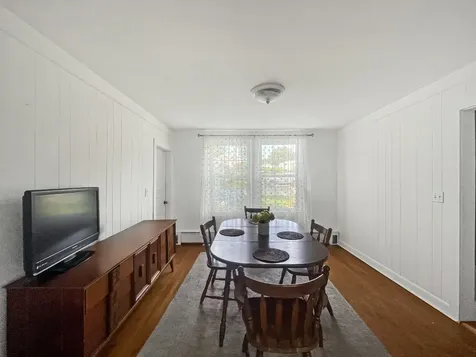 124 Skiff Avenue Vineyard Haven MA 02568