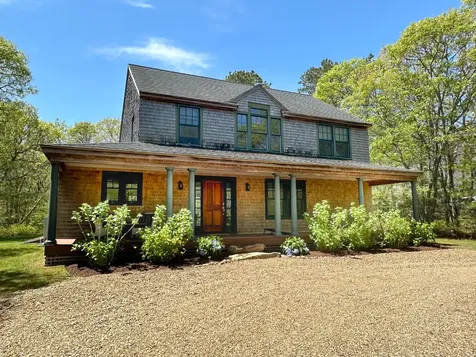 96 Pond View Drive Oak Bluffs MA 02557