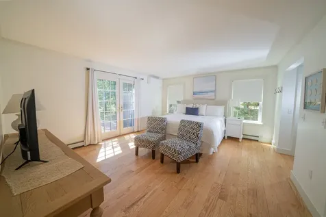 96 Pond View Drive Oak Bluffs MA 02557