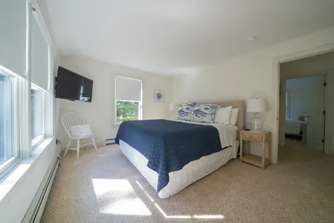 96 Pond View Drive Oak Bluffs MA 02557