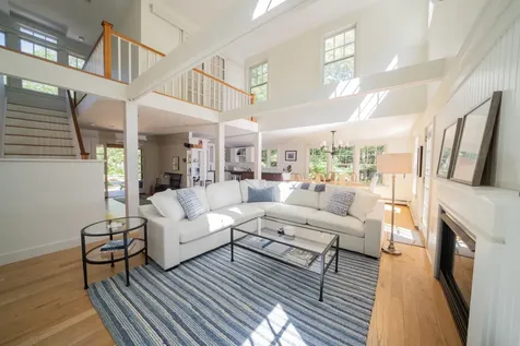 96 Pond View Drive Oak Bluffs MA 02557