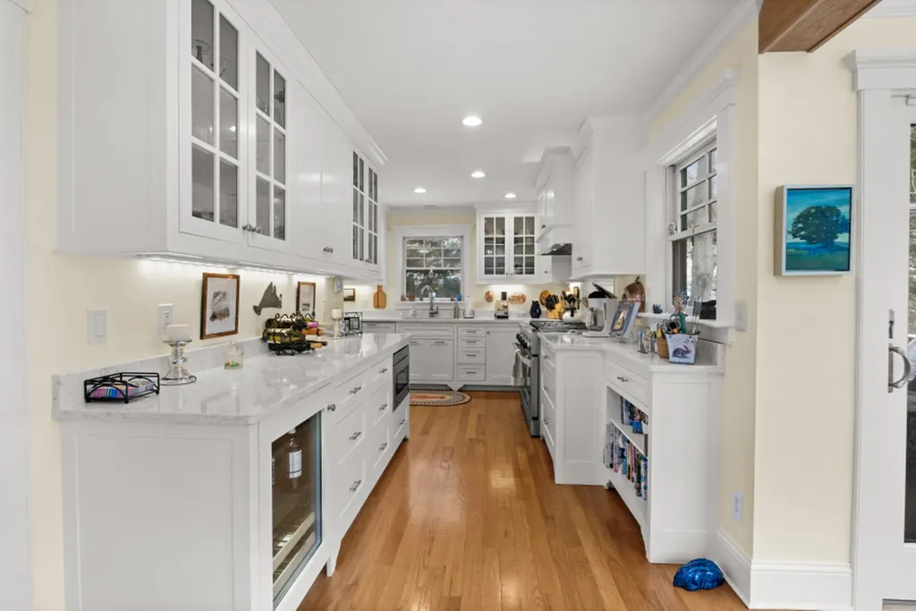 61 Causeway Road Vineyard Haven MA 02568