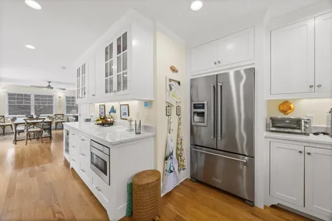 61 Causeway Road Vineyard Haven MA 02568