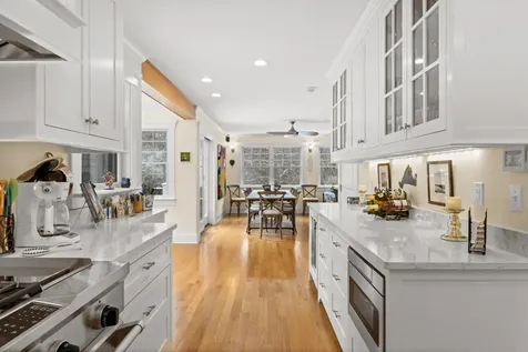 61 Causeway Road Vineyard Haven MA 02568