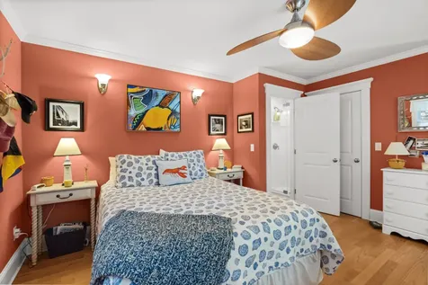 61 Causeway Road Vineyard Haven MA 02568