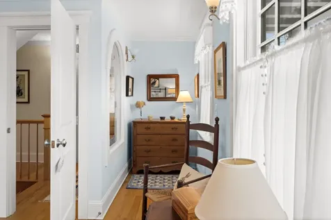 61 Causeway Road Vineyard Haven MA 02568