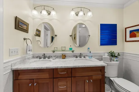 61 Causeway Road Vineyard Haven MA 02568