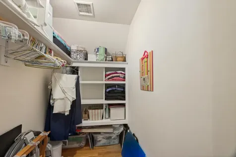 61 Causeway Road Vineyard Haven MA 02568