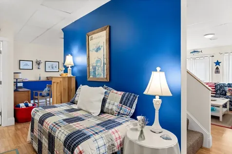 61 Causeway Road Vineyard Haven MA 02568