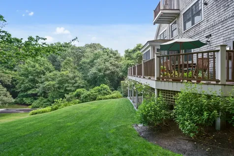 61 Causeway Road Vineyard Haven MA 02568