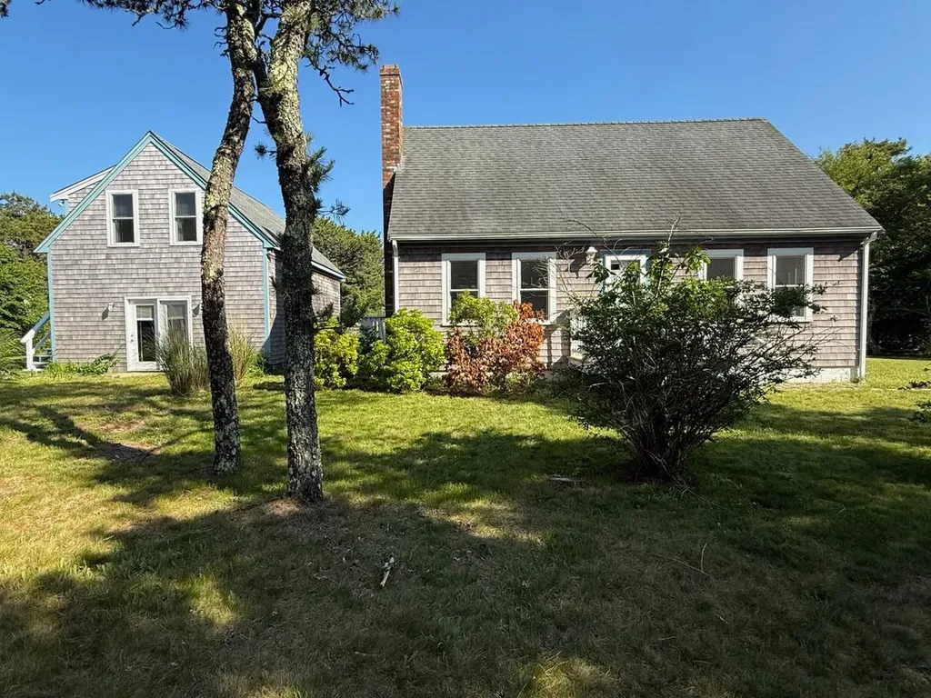 2 Farmers Road Edgartown MA 02539