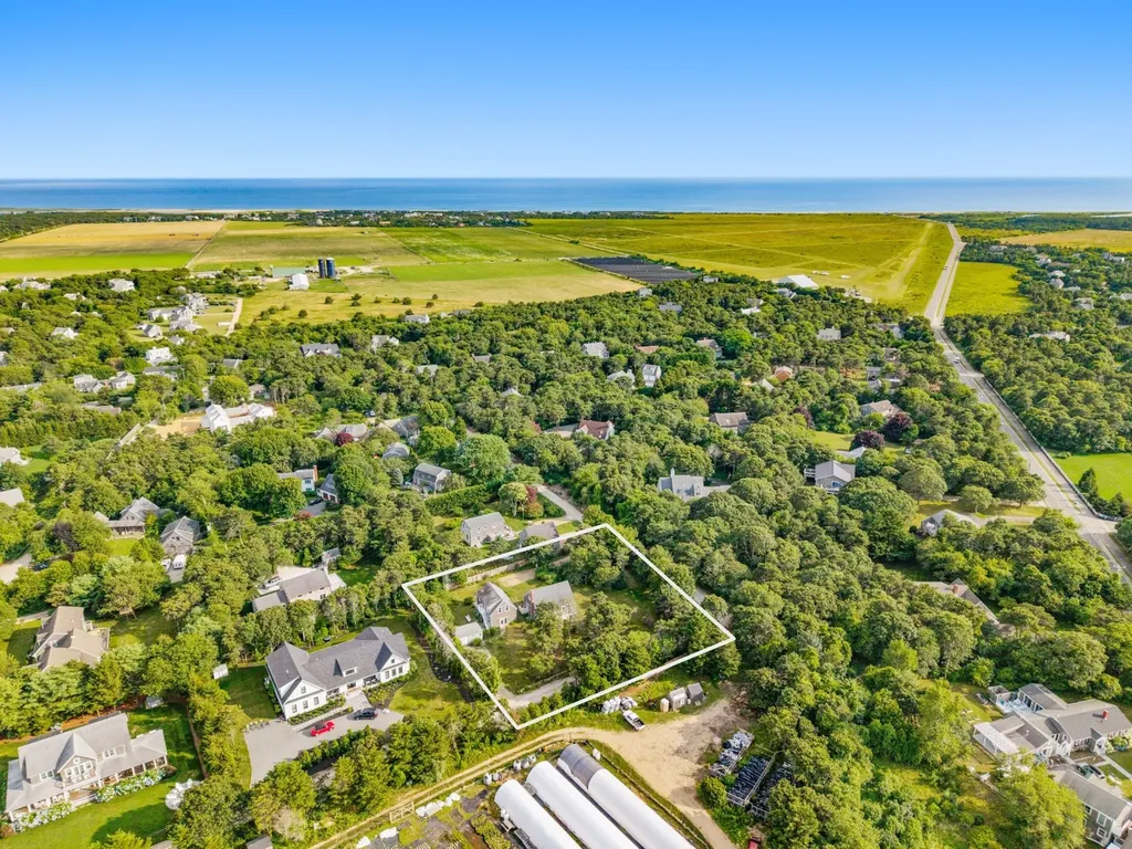 2 Farmers Road Edgartown MA 02539