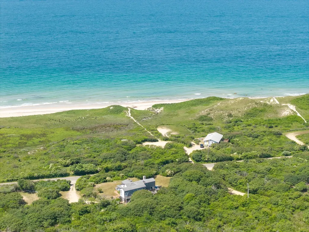 0 Moshup Trail Aquinnah MA 02535