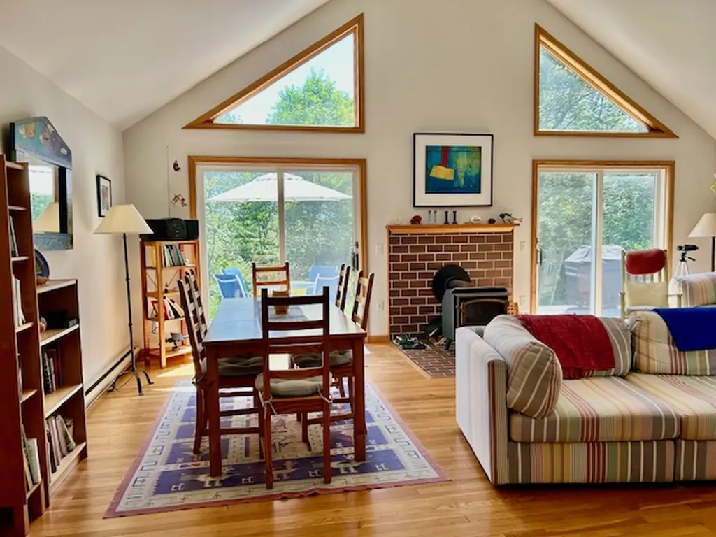 190 Longview Road West Tisbury MA 02575