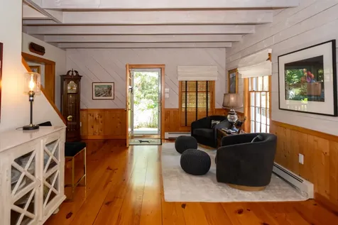 26 Tia Anna Lane Oak Bluffs MA 02557