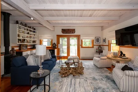 26 Tia Anna Lane Oak Bluffs MA 02557