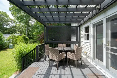 26 Tia Anna Lane Oak Bluffs MA 02557