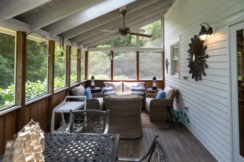 26 Tia Anna Lane Oak Bluffs MA 02557