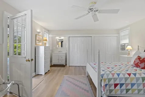 21 Kitts Field Circle Edgartown MA 02539