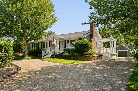 21 Kitts Field Circle Edgartown MA 02539