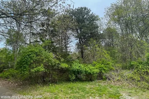 0 Heather Lane Oak Bluffs MA 02557