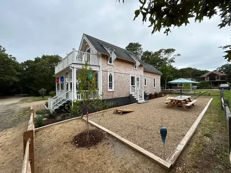 9 Brunswick Avenue Oak Bluffs MA 02557