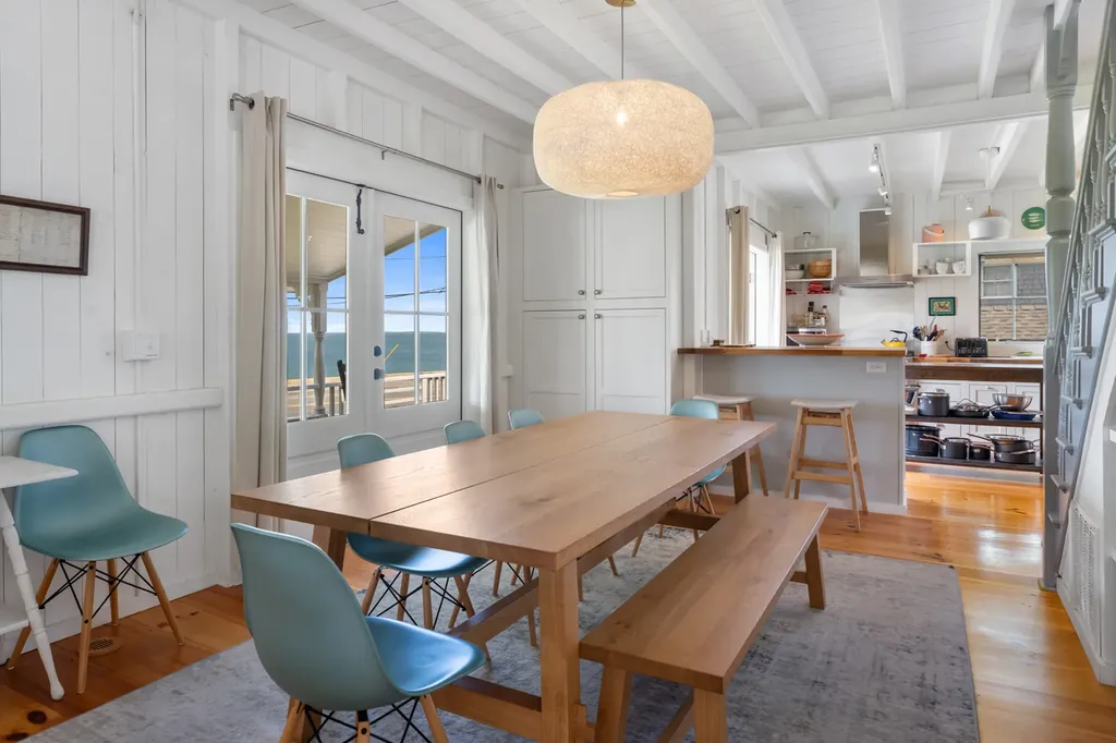 4 Canonicus Avenue Oak Bluffs MA 02557