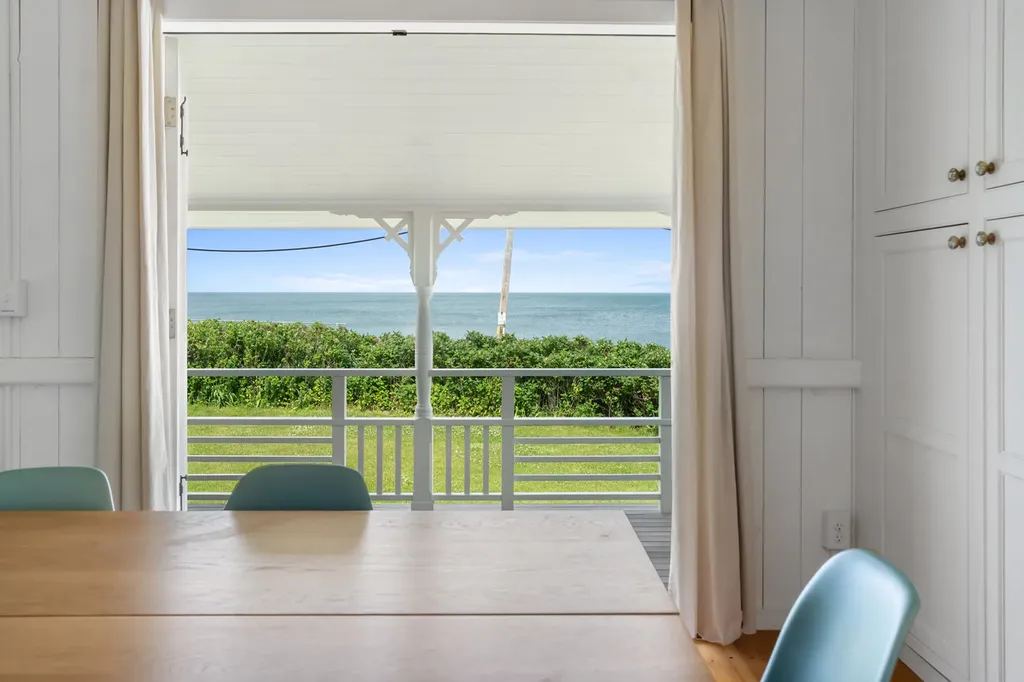 4 Canonicus Avenue Oak Bluffs MA 02557