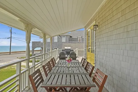 4 Canonicus Avenue Oak Bluffs MA 02557