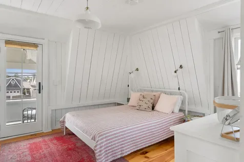 4 Canonicus Avenue Oak Bluffs MA 02557