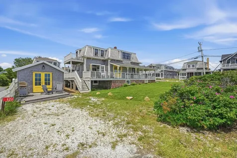 4 Canonicus Avenue Oak Bluffs MA 02557