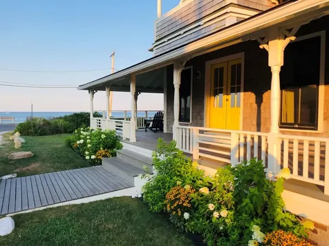 4 Canonicus Avenue Oak Bluffs MA 02557