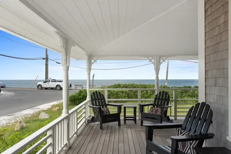 4 Canonicus Avenue Oak Bluffs MA 02557