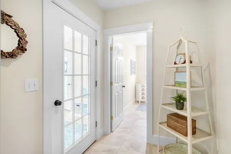 27 Watcha Path Edgartown MA 02539