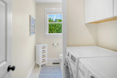 27 Watcha Path Edgartown MA 02539